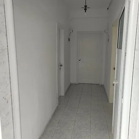 White Coral 2 아파트 Paralía