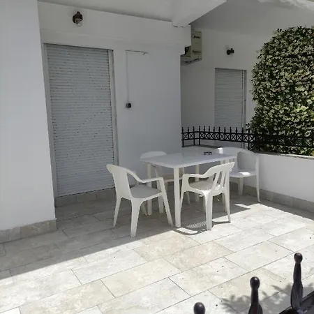 White Coral 2 Apartament Paralía