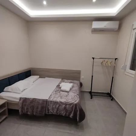 White Coral 2 דירה Paralía